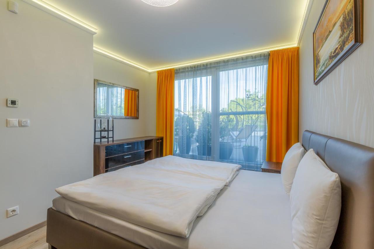 Admiral Luxury IV Apartman By Bltn Apartment ชิโอฟก ภายนอก รูปภาพ