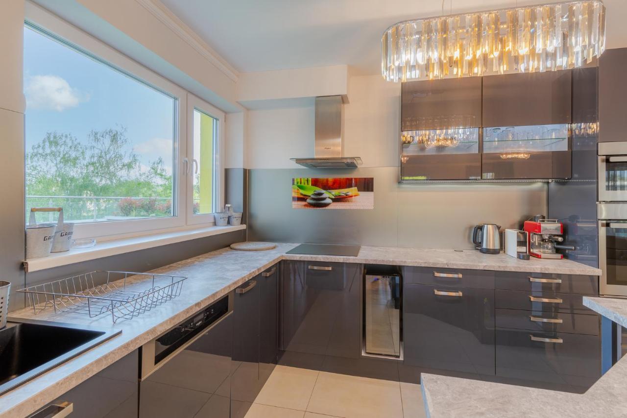 Admiral Luxury IV Apartman By Bltn Apartment ชิโอฟก ภายนอก รูปภาพ