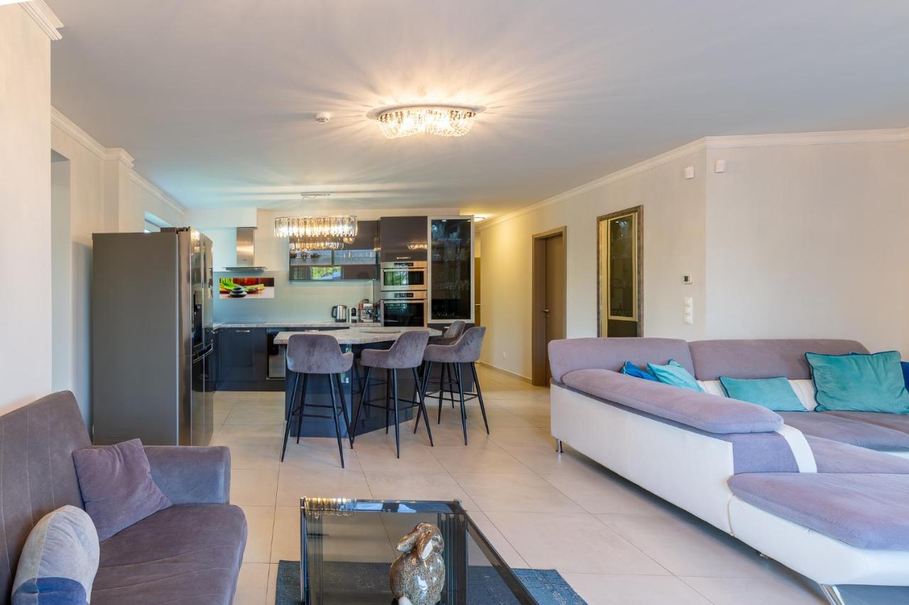 Admiral Luxury IV Apartman By Bltn Apartment ชิโอฟก ภายนอก รูปภาพ