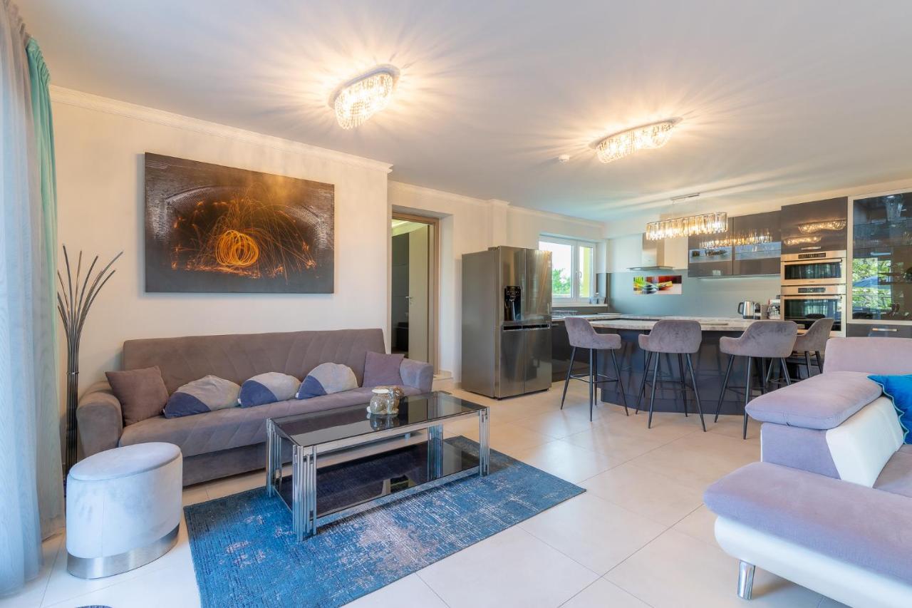 Admiral Luxury IV Apartman By Bltn Apartment ชิโอฟก ภายนอก รูปภาพ